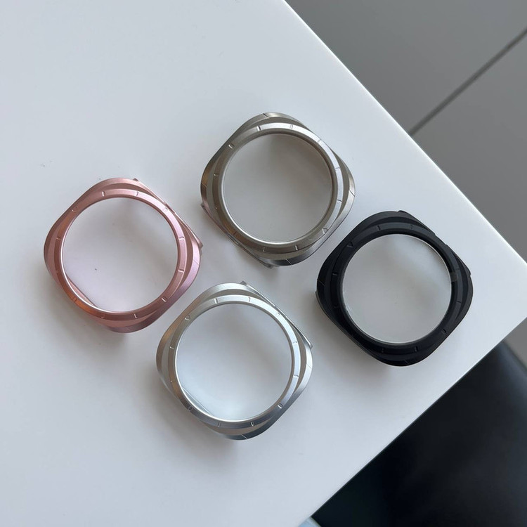کاور مدل متال مناسب برای ساعت هوشمند سامسونگ Galaxy watch 7 Ultra