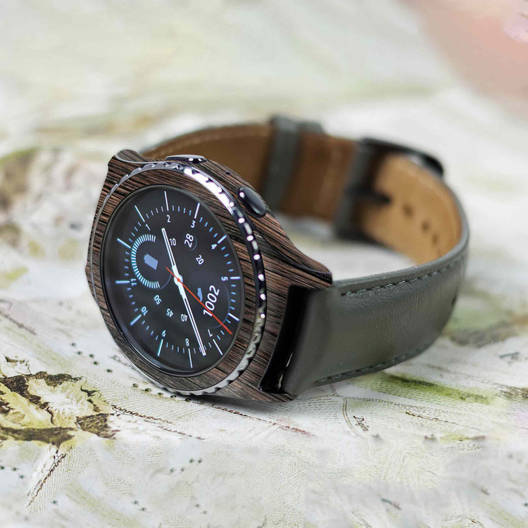 برچسب ماهوت طرح Burned_Wood مناسب برای ساعت هوشمند سامسونگ Galaxy Gear S2 Classic