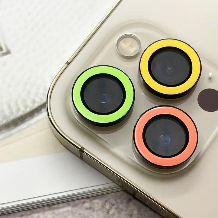 محافظ لنز دوربین شبرنگ بوک مدل Lighting View مناسب برای گوشی موبایل اپل iphone 15 / 15 Pro Max
