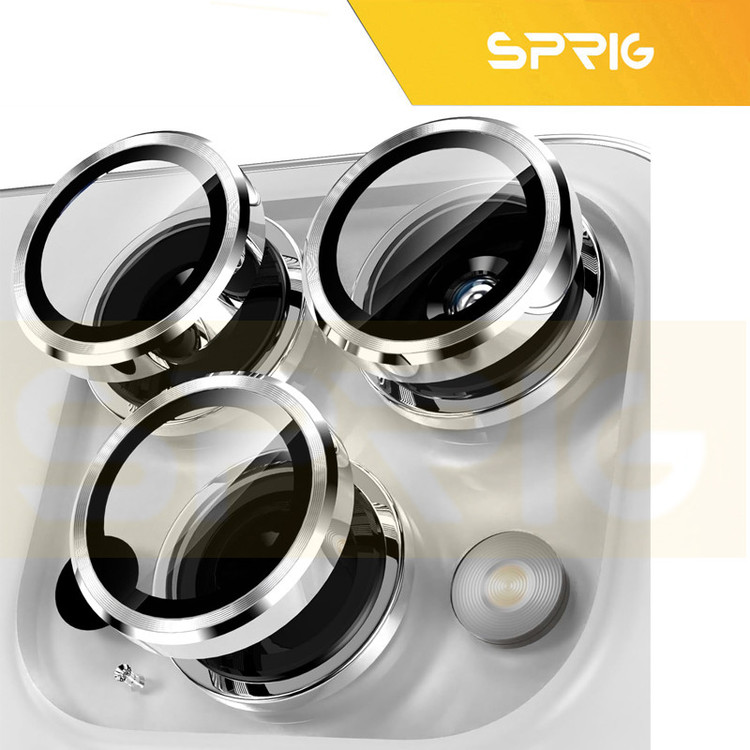 محافظ لنز دوربین اسپریگ مدل Ring Metal Luxury مناسب برای گوشی موبایل اپل Iphone 16 Pro / 16 Pro max